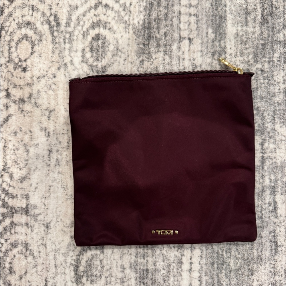 Tumi Just in Case Deep Red/Purple Backpack and Pouch - Picture 8 of 9